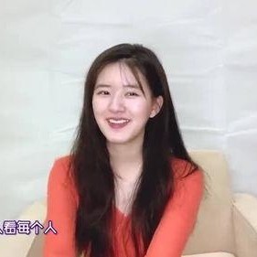 万茜自爆一年潜七次 赵露思现状,娱乐圈的隐秘生活